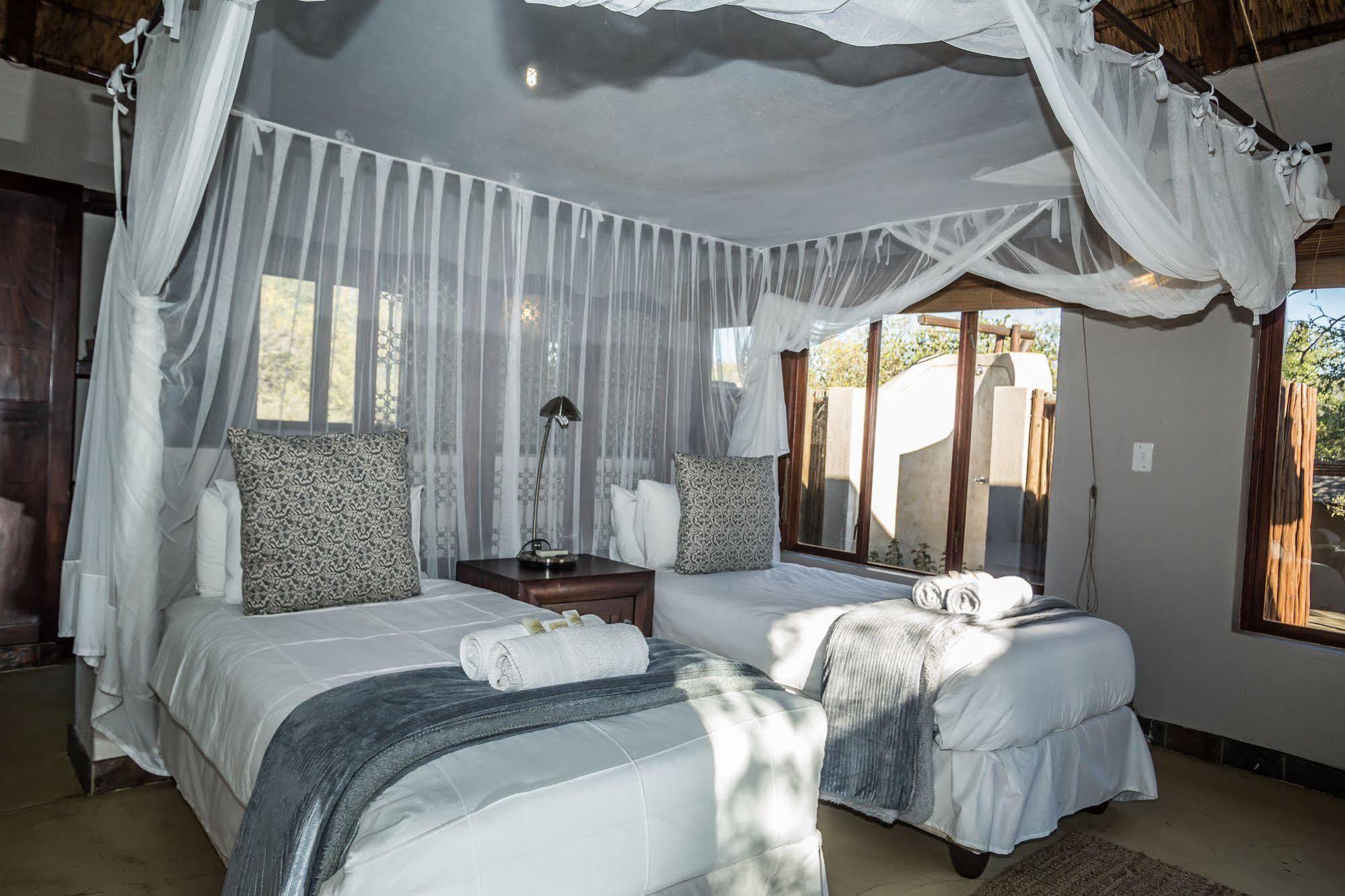 Hoedspruit Raptors Lodge N16 エクステリア 写真